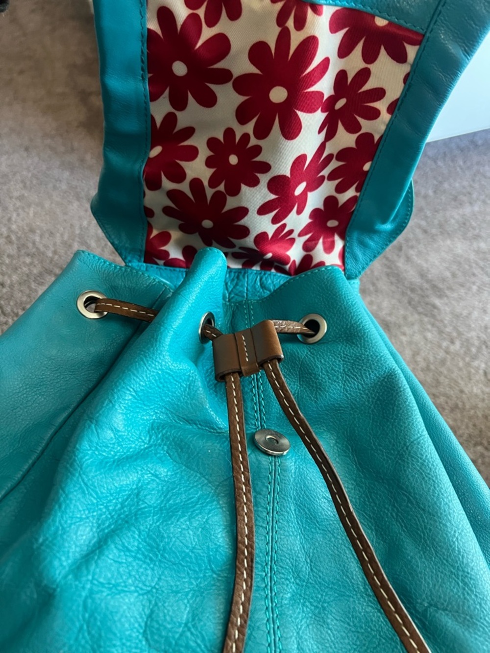 Nino BOSSI Turquoise Leather Drawstring Shoulder Bag with Brown Handles - Picture 5 of 7